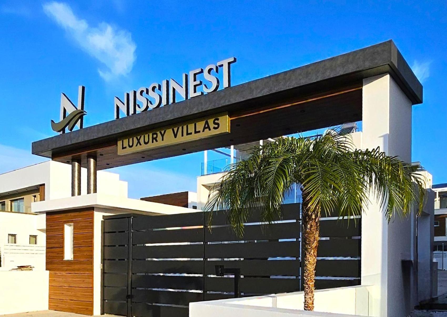 Nissinest Luxury Villa